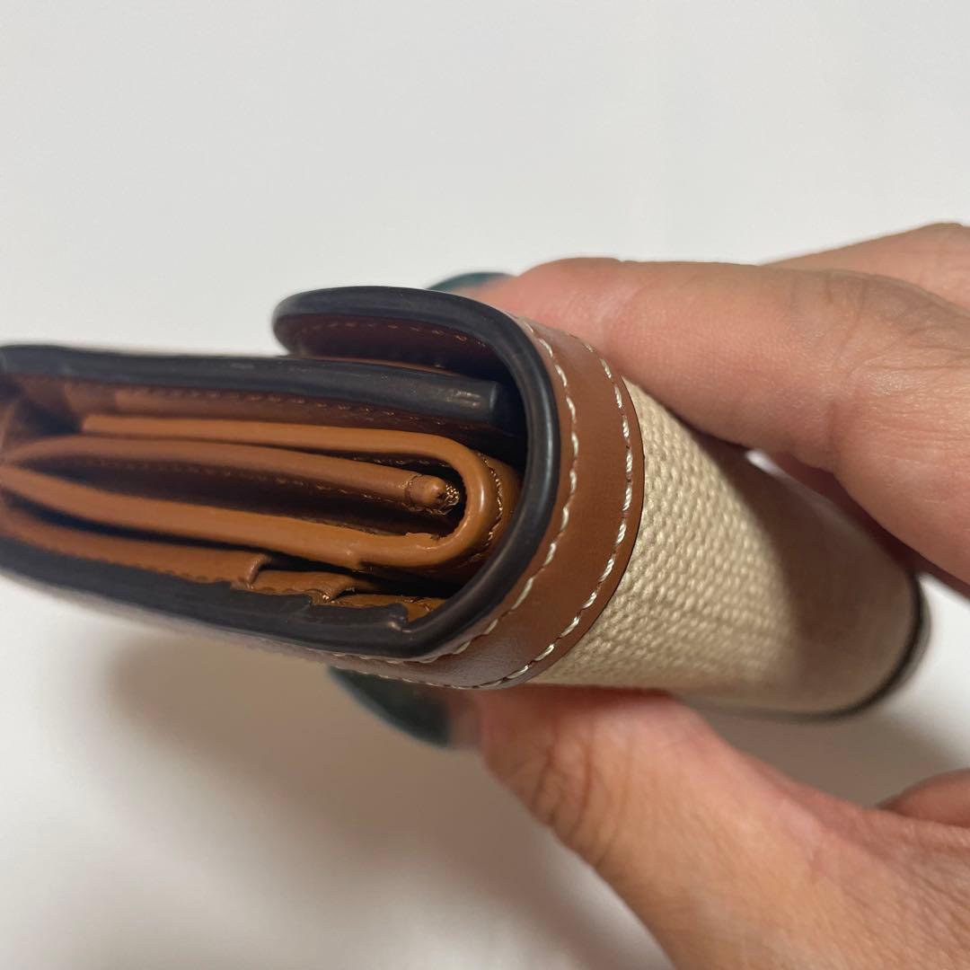 美品　セリーヌ　三つ折り財布　トリオンフ　キャンバスレザー　テキスタイル