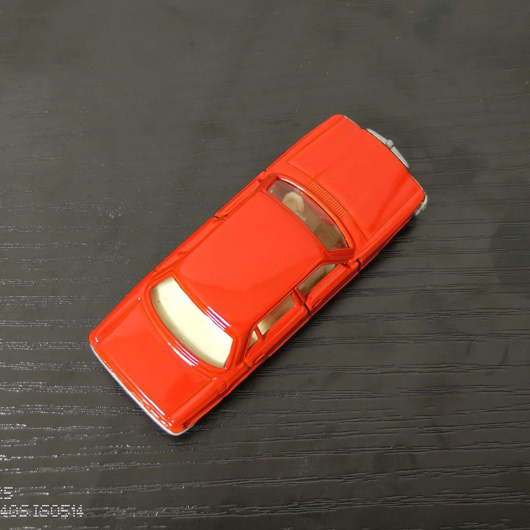 TOMICA　トミカ　ベンツ450SEL　外国車シリーズ　　オレンジ色　箱付き