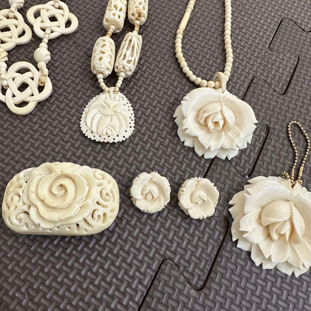 フ*ト様 象牙調 ネックレス　イヤリング　アクセサリー　セット まとめ アンティ
