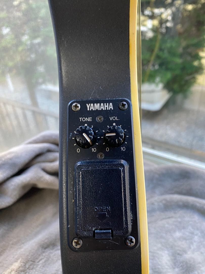 ギター Yamaha ARX-T1A