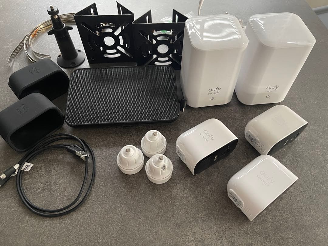 eufy Security 2C ワイヤレスカメラ 3台セット ソーラーパネル