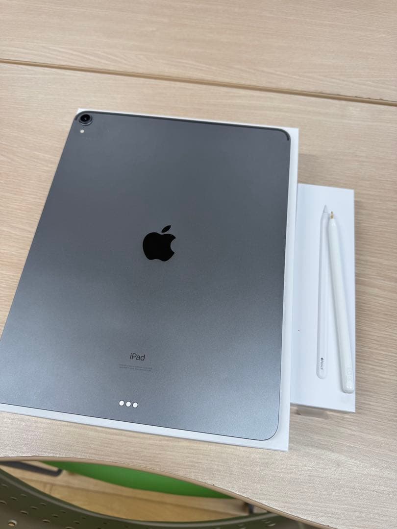 iPad Pro (12.9インチ) 第3世代 256GB pencil付き