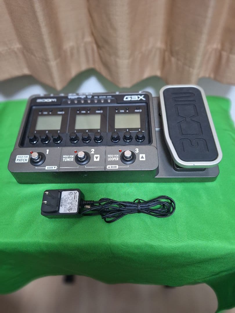 ZOOM G3X マルチエフェクター　純正アダプター・説明書付
