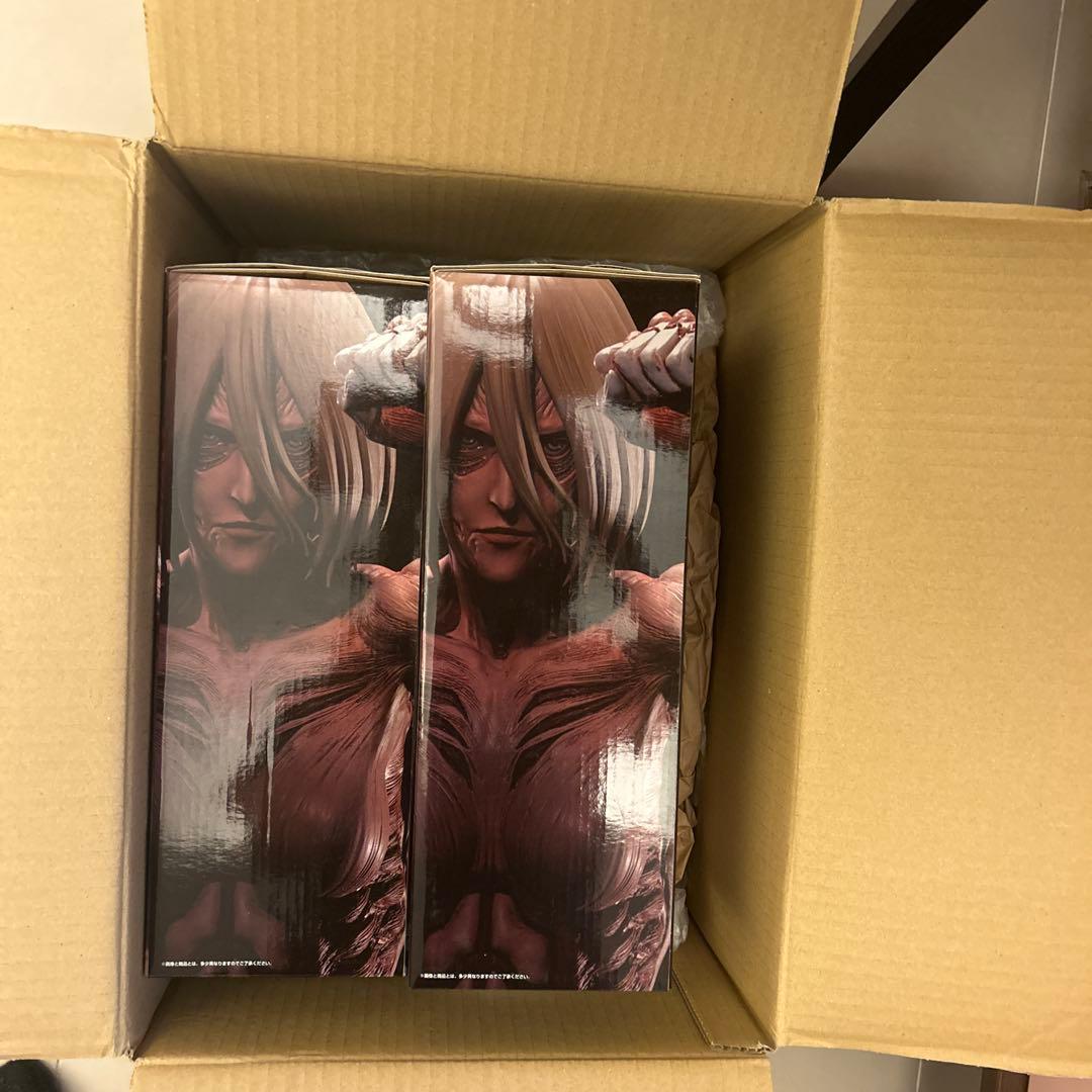 一番くじ 進撃の巨人 壁の外の世界 A賞 女型の巨人 MEGAIMPACT 2点