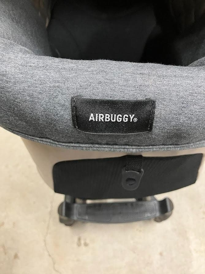 すえ　超美品　AIR BUGGY WIZX ペット用カート