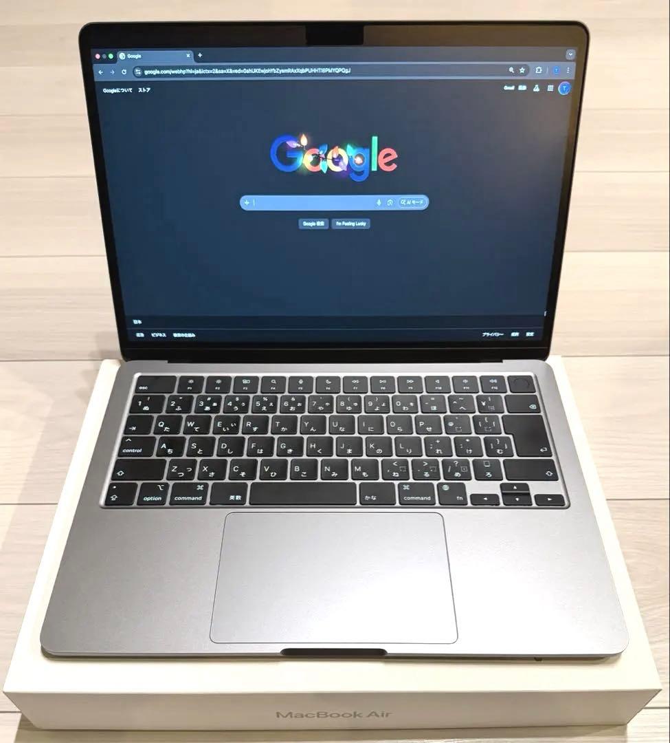 MacBook Air M3 13インチ 16GB 256GB Apple 3