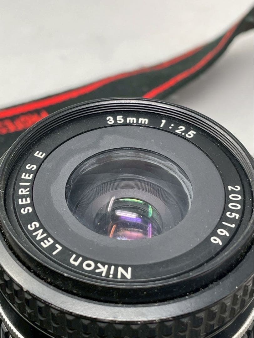 Nikon 一眼レフカメラ　フィルムカメラ　FE MD-12