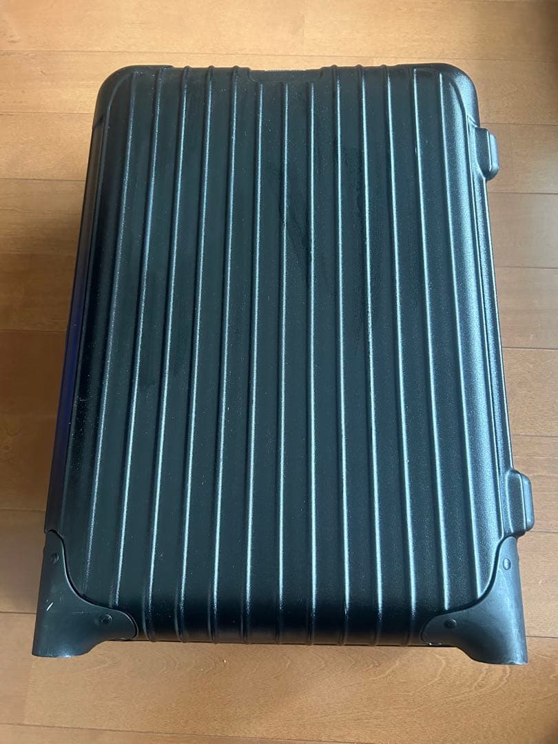 な*ん様 リモワ スーツケース 機内持込可能