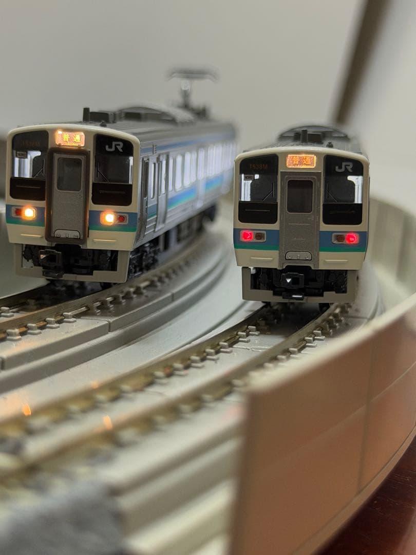 あ*団様 【訳有・室内灯有】KATO10-1197 211系3000番台　長野色