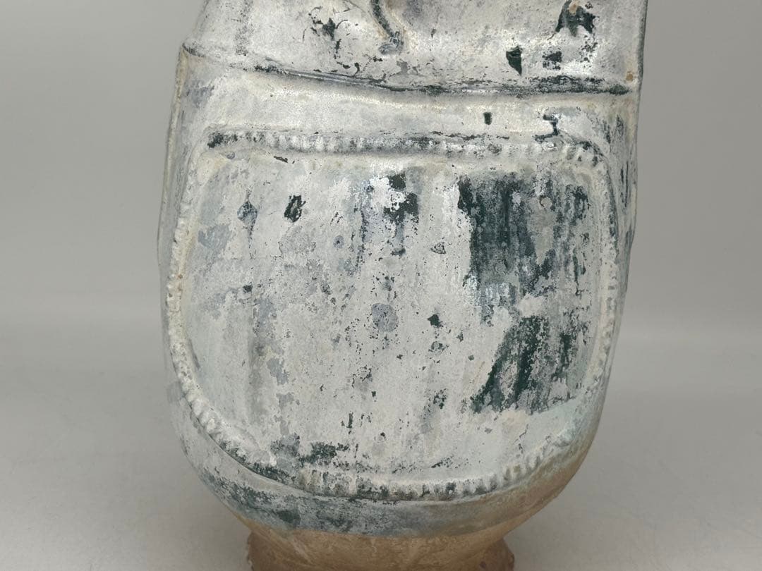 中国　緑釉壺　銀化　古陶器　送料込み250703