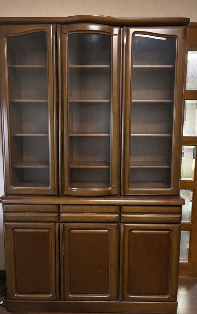 アンティーク　食器棚