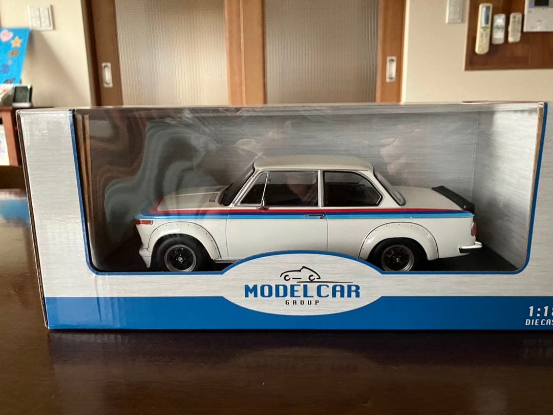 BMW 2002 Turbo 1:18 スケールモデルカー