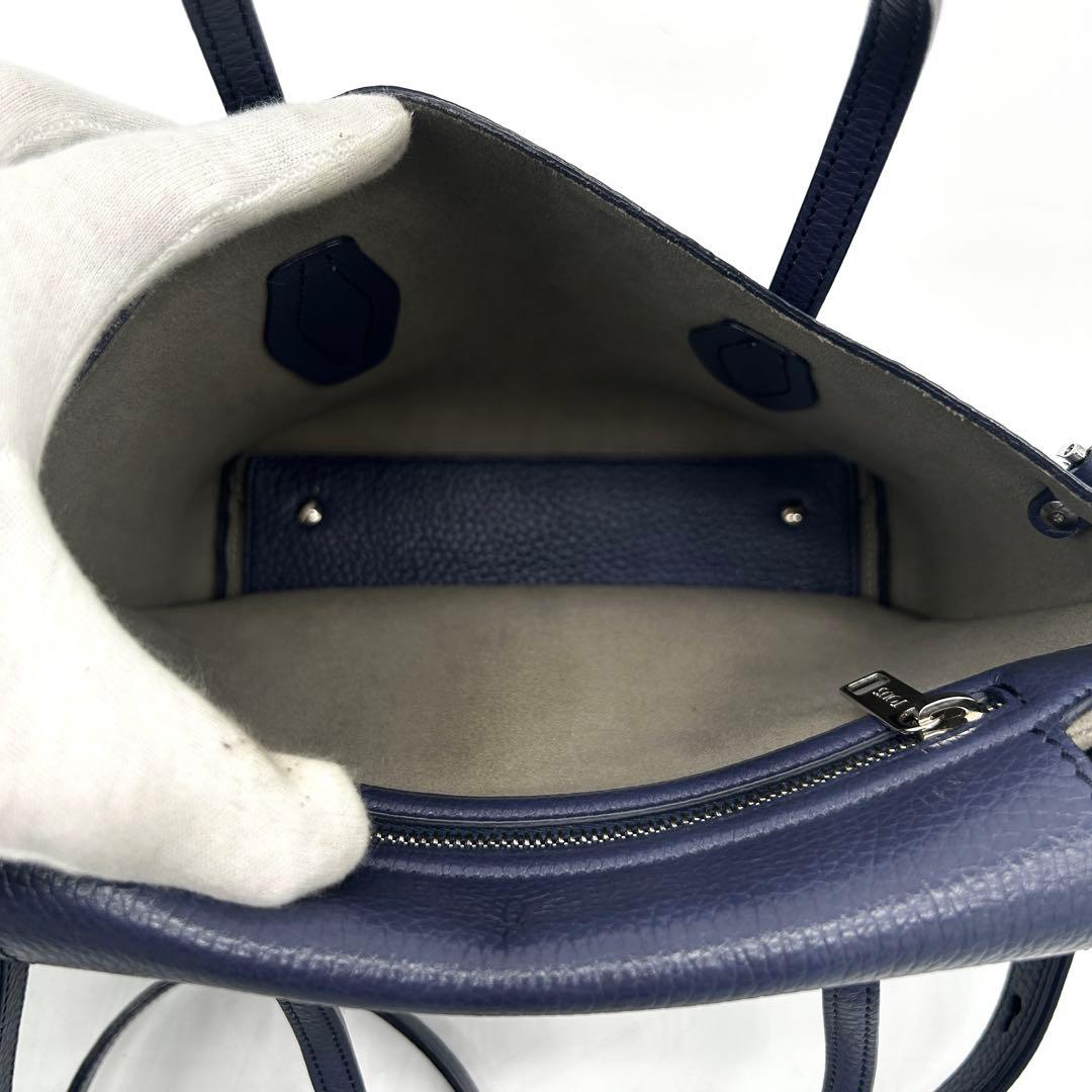 【美品】トッズ 2way ジョイミニ ハンドバッグ レザー ネイビー 斜め掛け