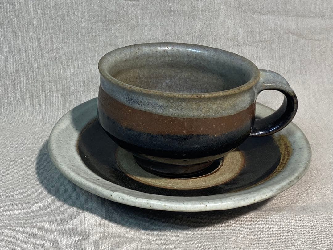 武内晴二郎作　掛分コーヒーカップ&ソーサー