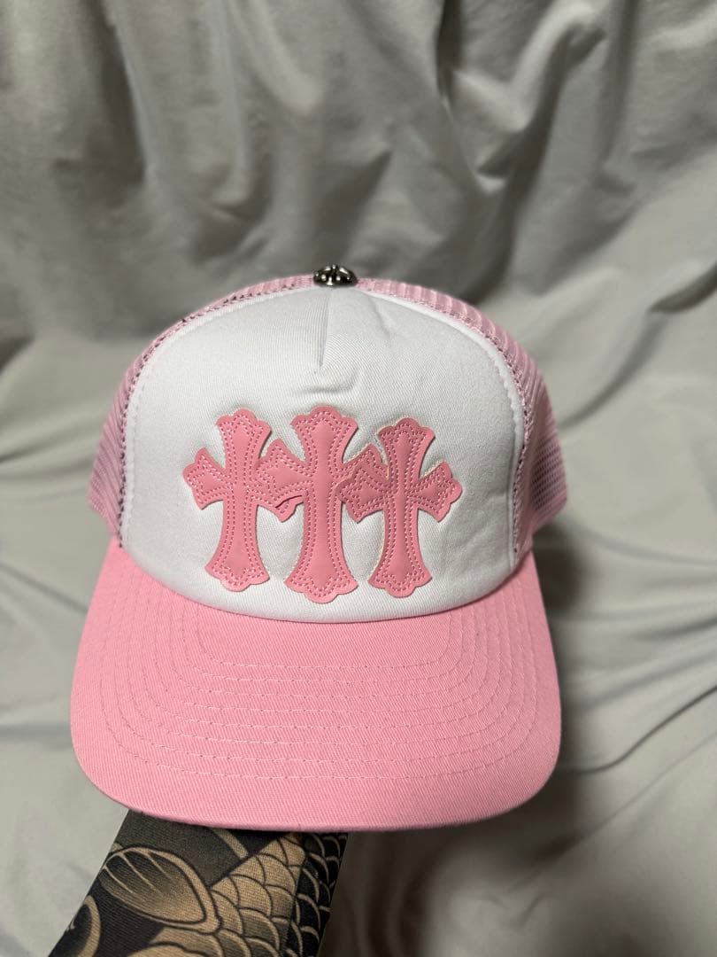 Chrome Hearts ピンク ホワイト クロスデザイン キャップ