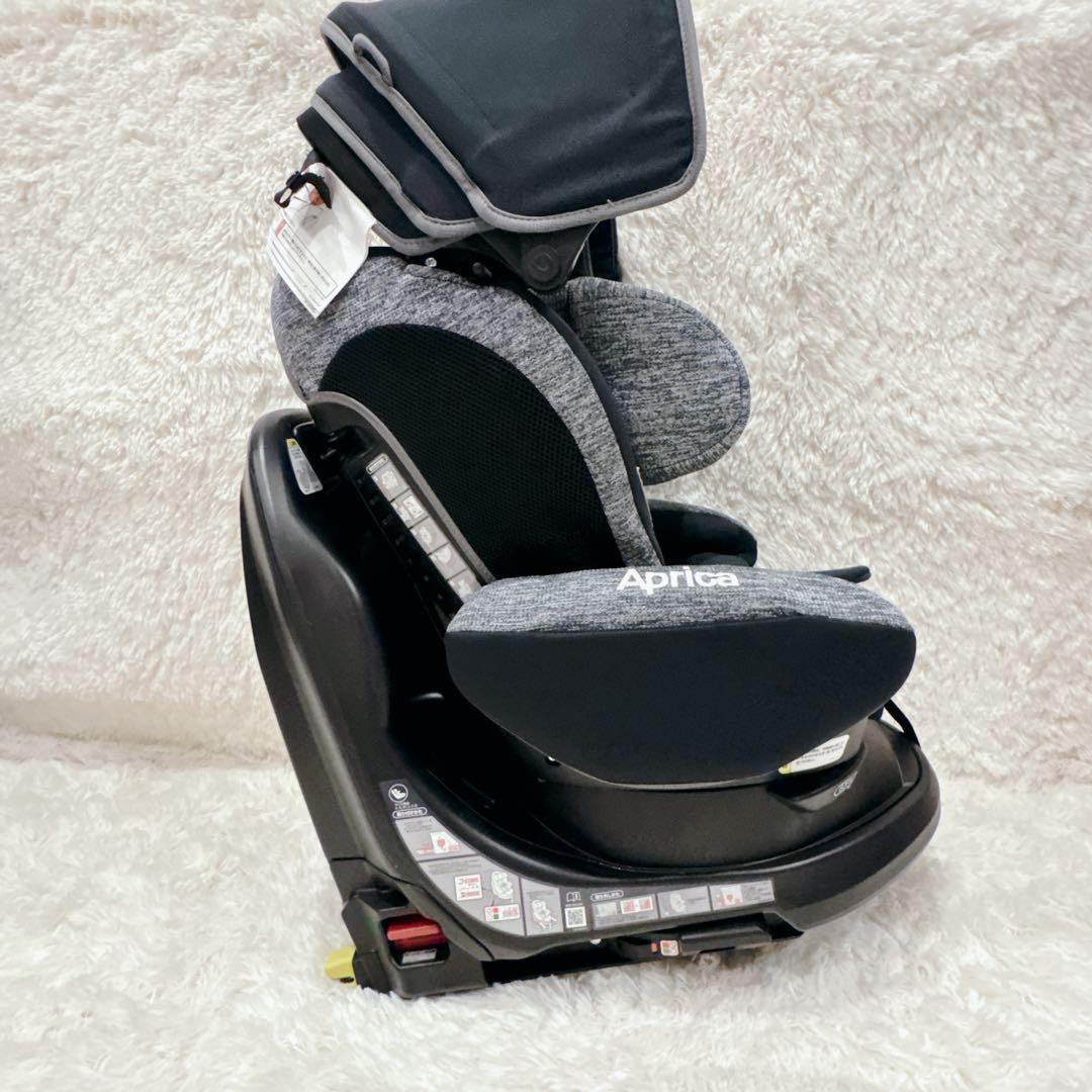 【クリーニング済】Apricaフラディア グロウ ISOFIX ブラックストーン