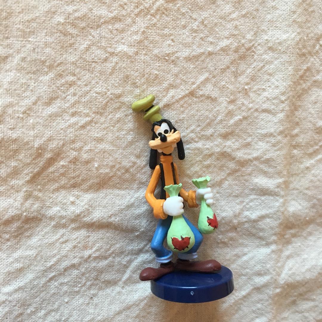 フィギュア グーフィ ディズニー