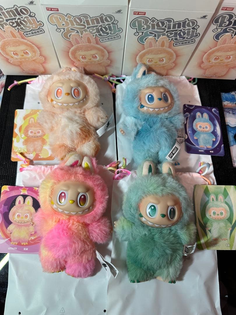 ポップマート　ラブブ　エナジー　4体セット