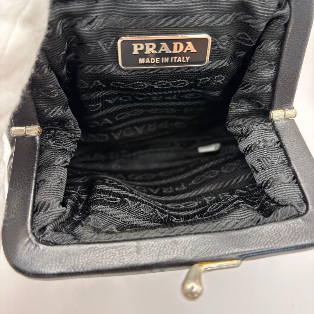 希少品　PRADA ケース　小銭入れ　ポーチ　ブラック　レザー　型押し