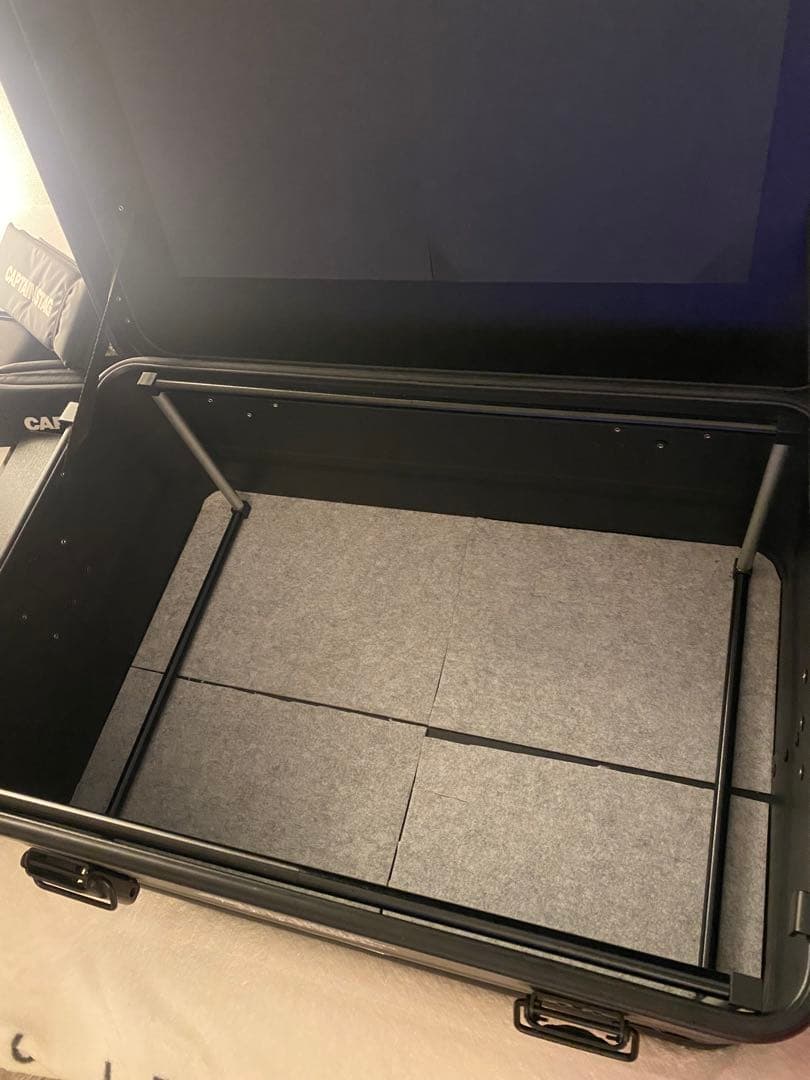 ヴェントラクス　アルミコンテナ　パンドラ　46L ブラック