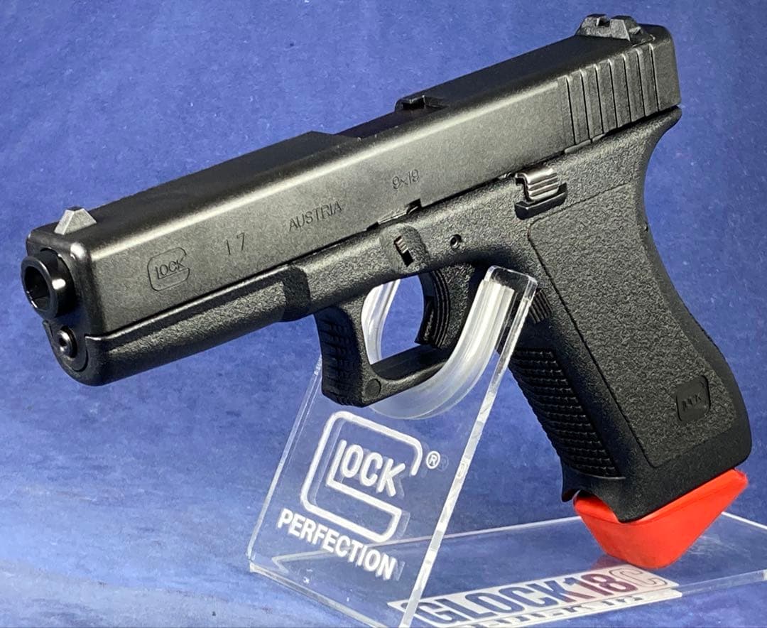 MGC グロック17後期型　ガスブローバック　美品　稀少カスタムパーツ付