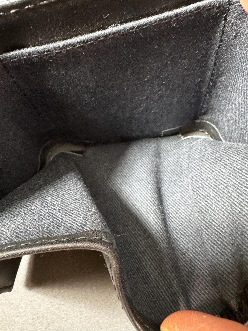 良品　ヴィヴィアンウエストウッド　三つ折り財布　ｗ8325-1001-③