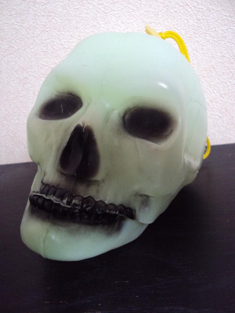 ビンテージ　スカル　プラスチック　蛍光　骸骨　昭和　ガイコツ