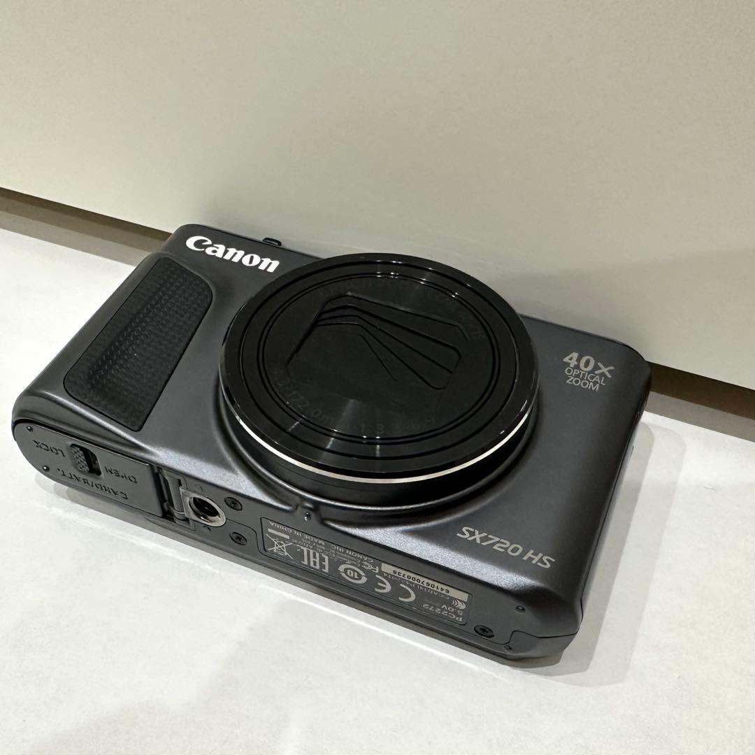 美品 Canon PowerShot SX720 HS