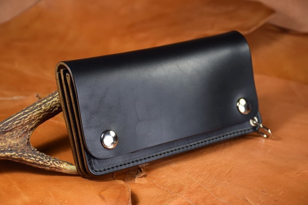 トラッカーウォレット MARYAM社　馬革 　ホースバット　茶芯　黒