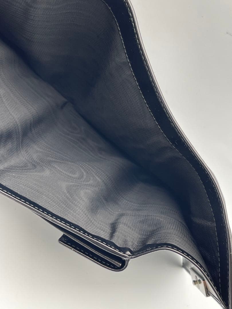 PRADA ブラックレザー 箱付き 未使用品 財布