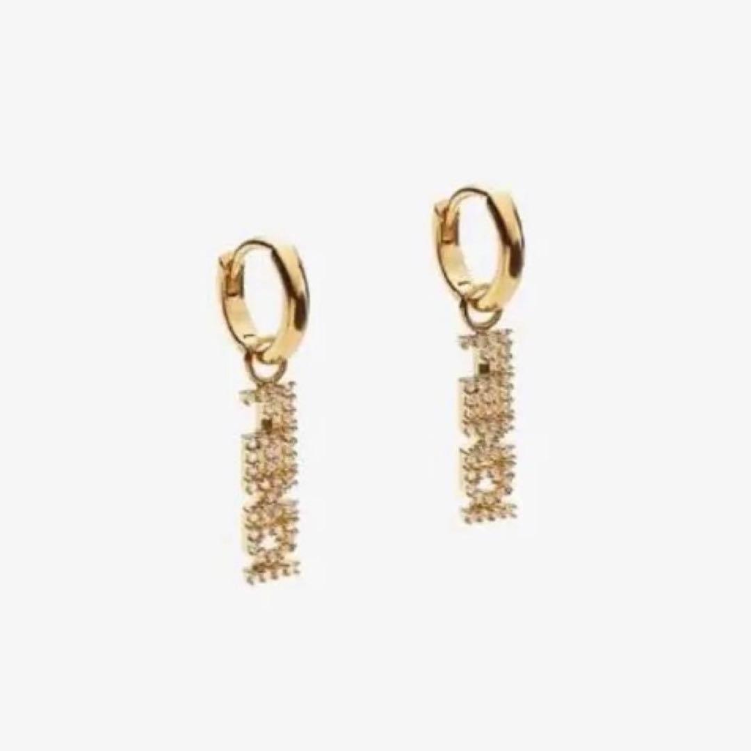 FENDI ロゴフープピアス