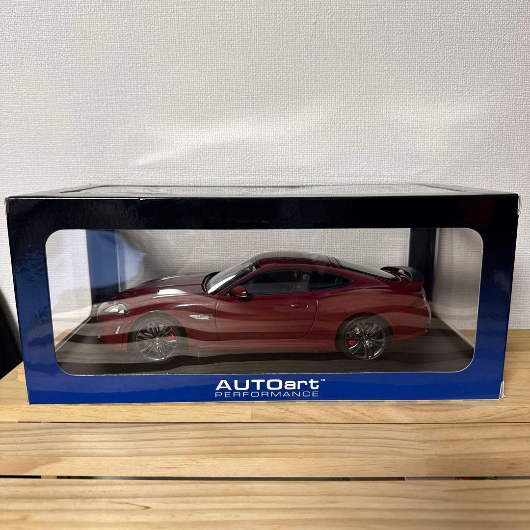 Autoart 1/18 ジャガー XKR-S