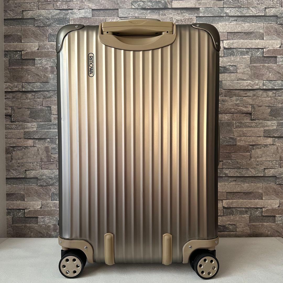 リモワ スーツケース トパーズ プレミアム シャンパンゴールド 63L