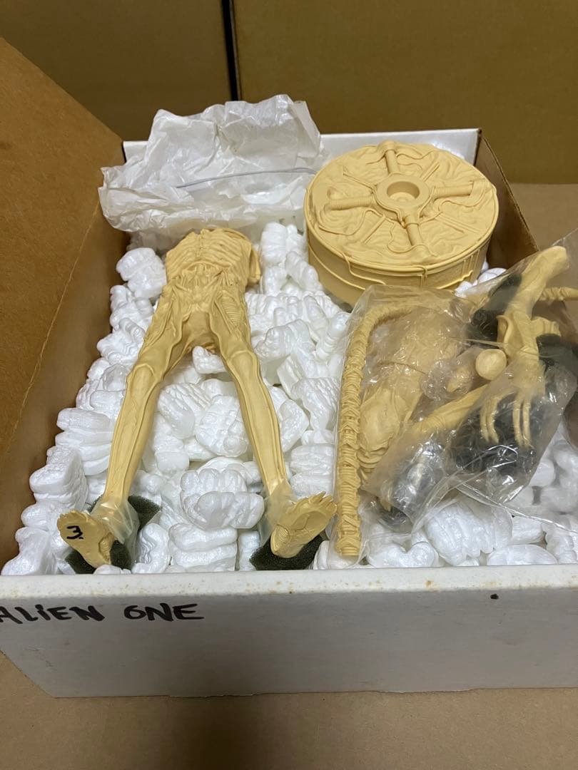 絶版 大山エイリアン 怪物屋　1/8スケール　エイリアン　レジン　ガレージキット