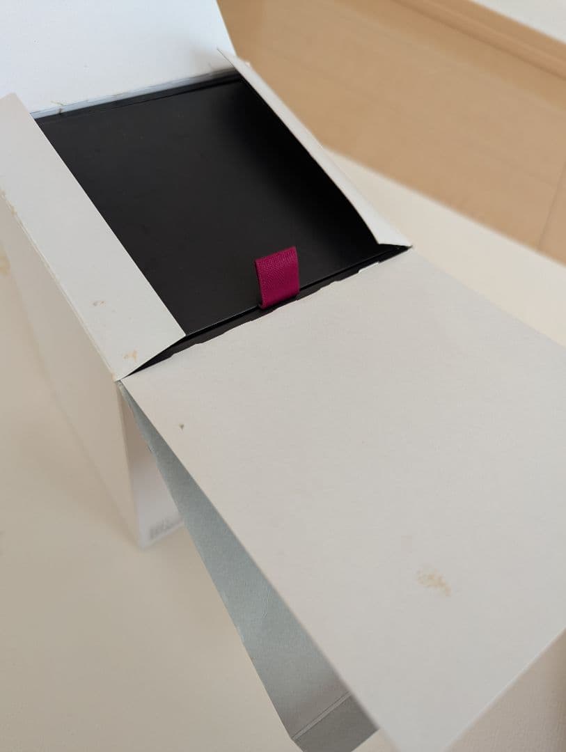 サントリー響21年 富士風雲図 意匠ボトル