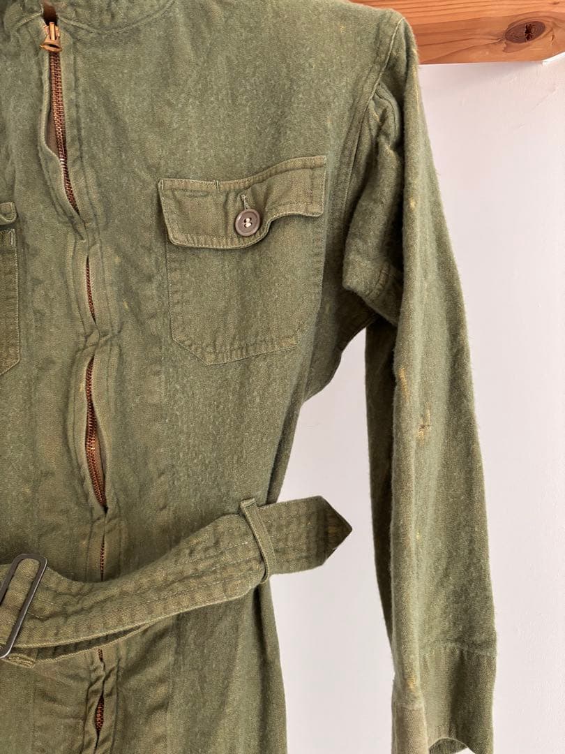 軍もの　ミリタリー　カバーオール　小さめ　つなぎ　フライトスーツ