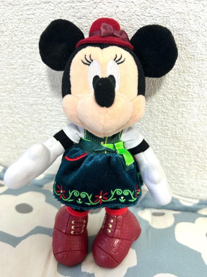 【美品】ディズニー パルパルーザ　ミニー　ぬいぐるみバッチ　ぬいぐるみ　10点