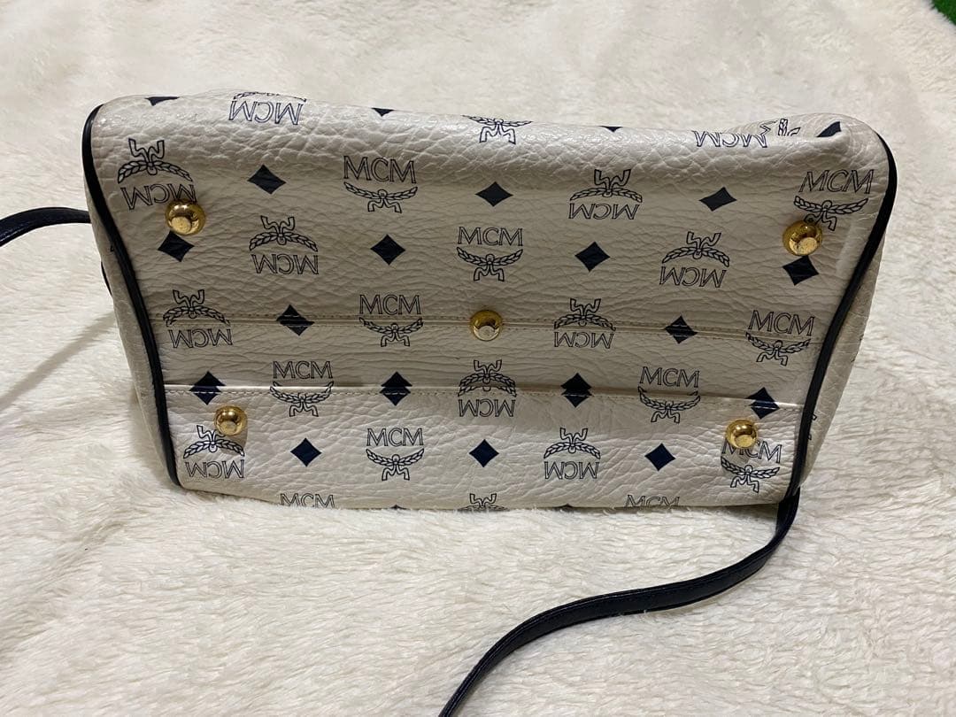 MCM ショルダーバッグ ホワイト/ネイビー