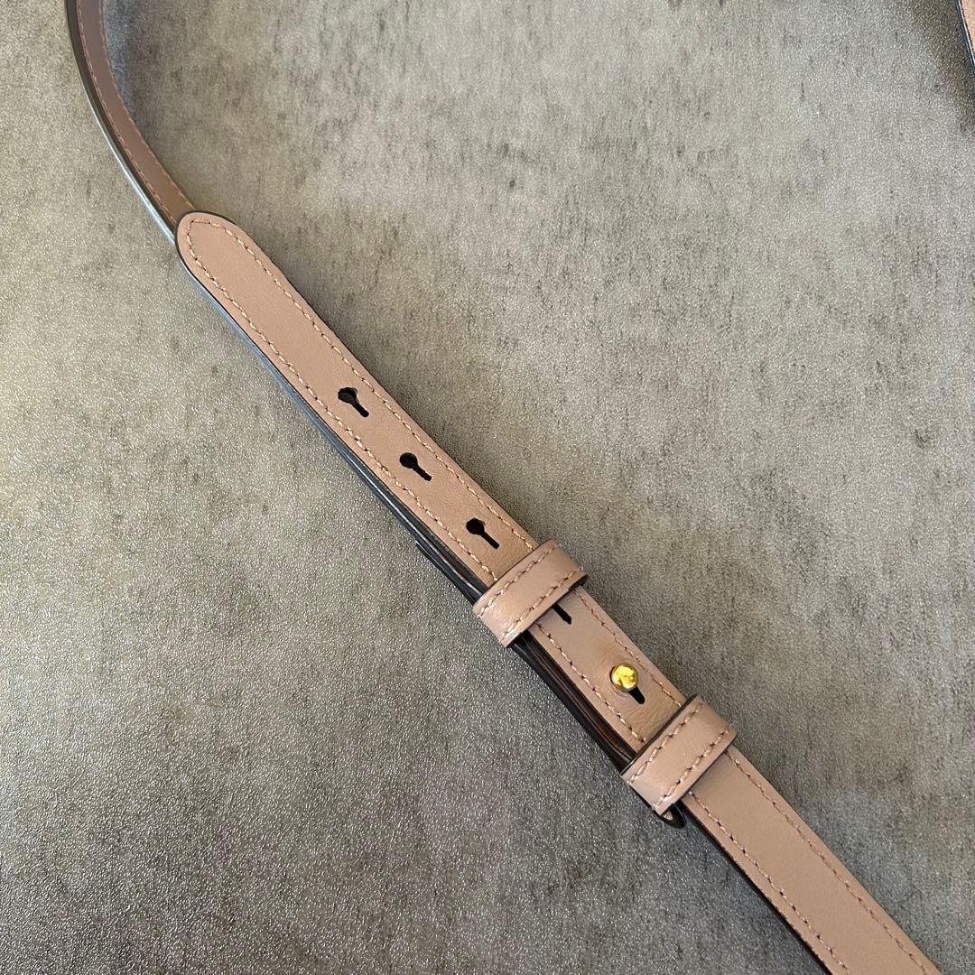 匿名配送 美品 GUCCI ショルダーバッグ GGマーモント キルティング