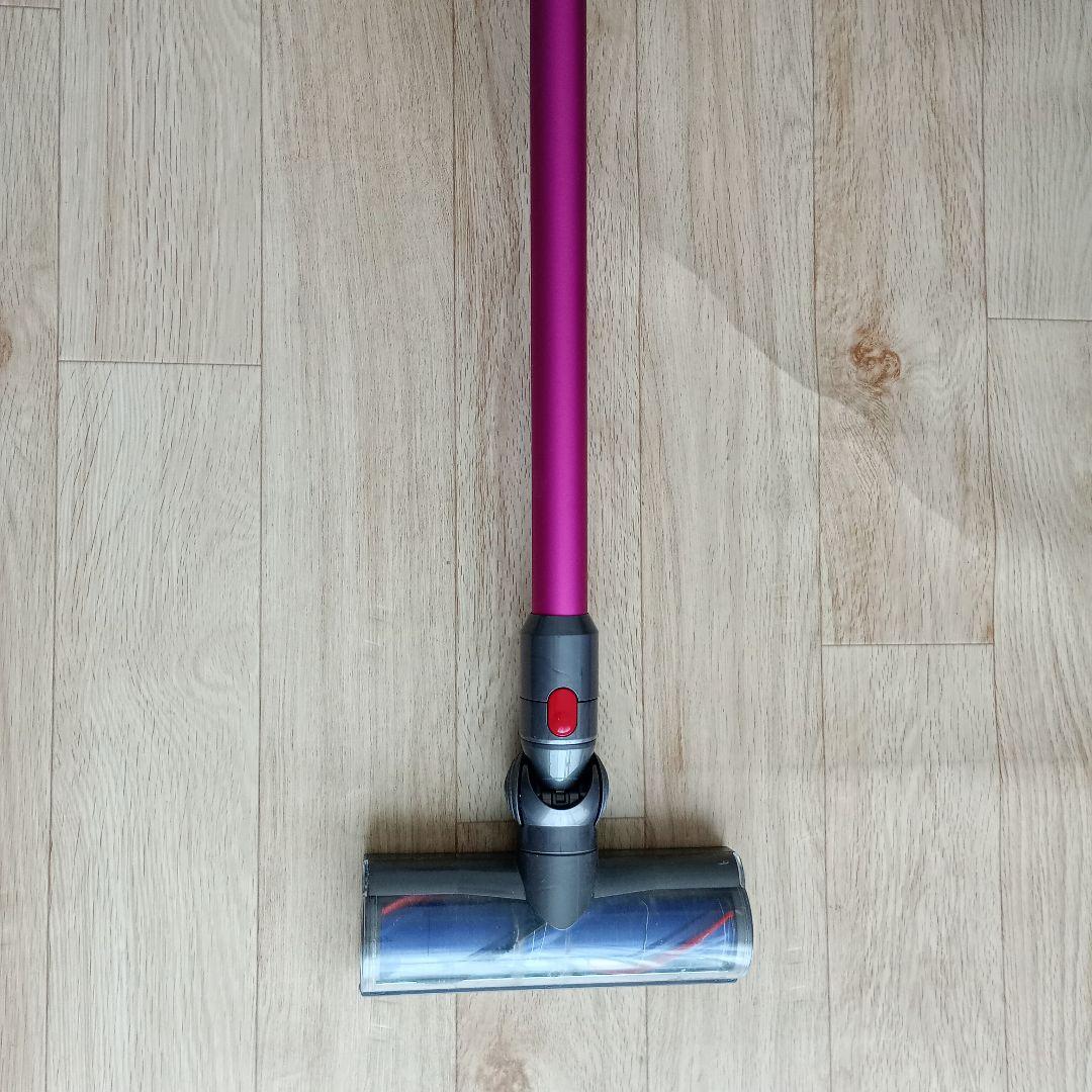 ダイソン 掃除機　スティックタイプ　充電器　替ヘッド付　送料込