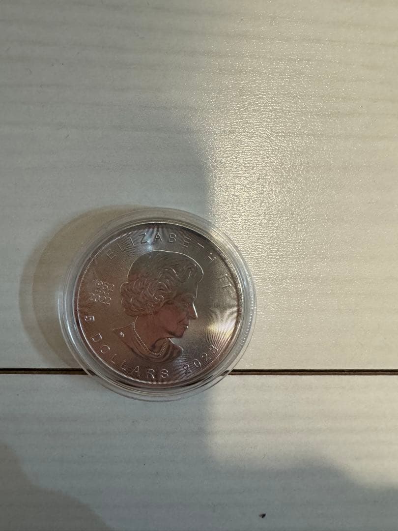 メイプルリーフ銀貨　1オンス　2023年