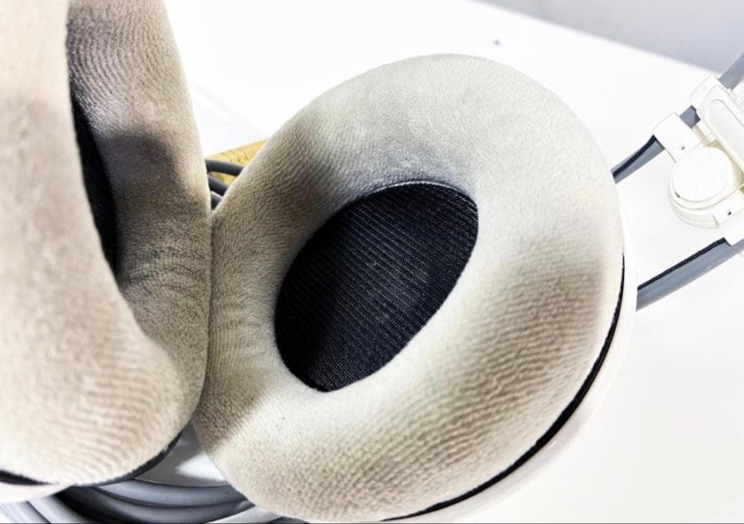 AKG オープン型ヘッドフォン K701 Made in Austria