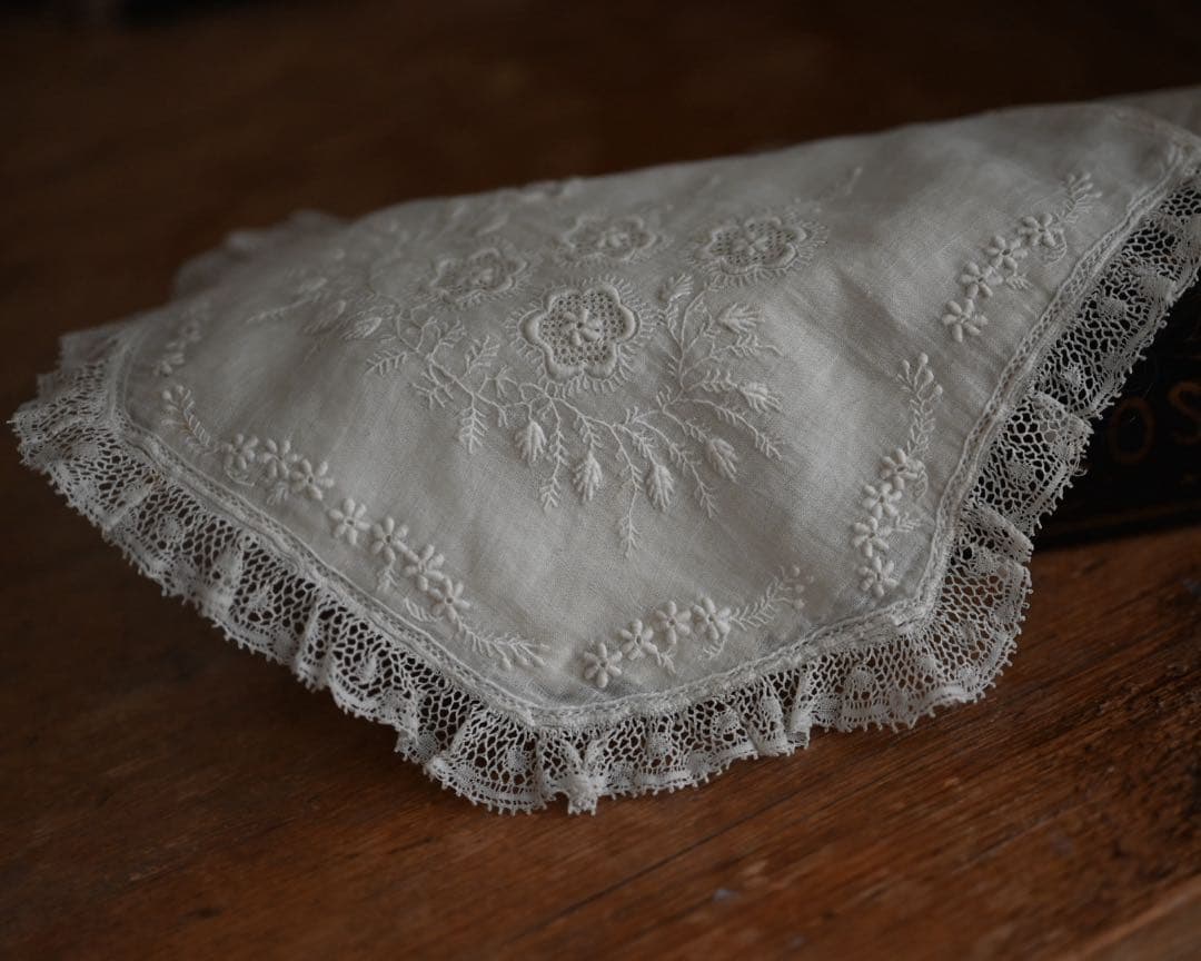 フランスアンティーク　小物入れ