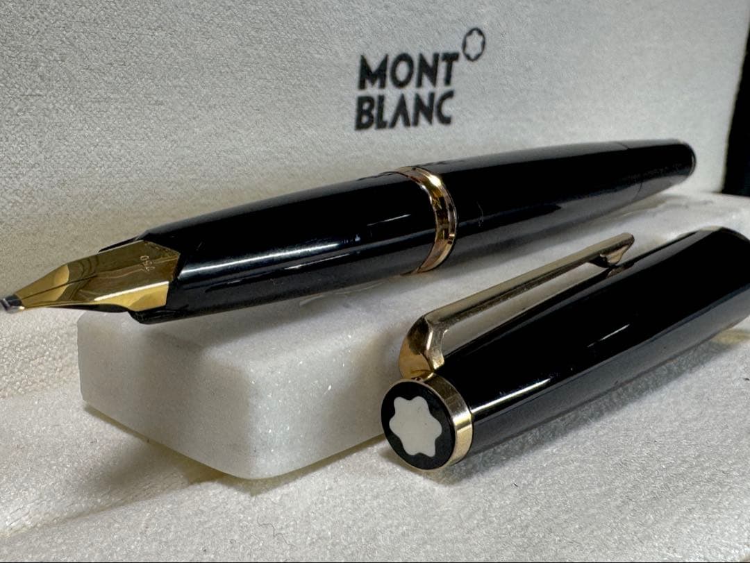【極美品】モンブラン NO 121 万年筆 ペン先18K ブラック 太字