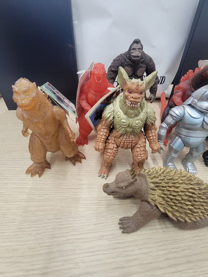 s*h様 ゴジラ フィギュア 怪獣 ソフビ まとめ売り