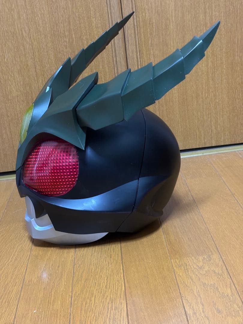 1／1 アトラク レプリカ コスプレ マスク　仮面ライダーギルス