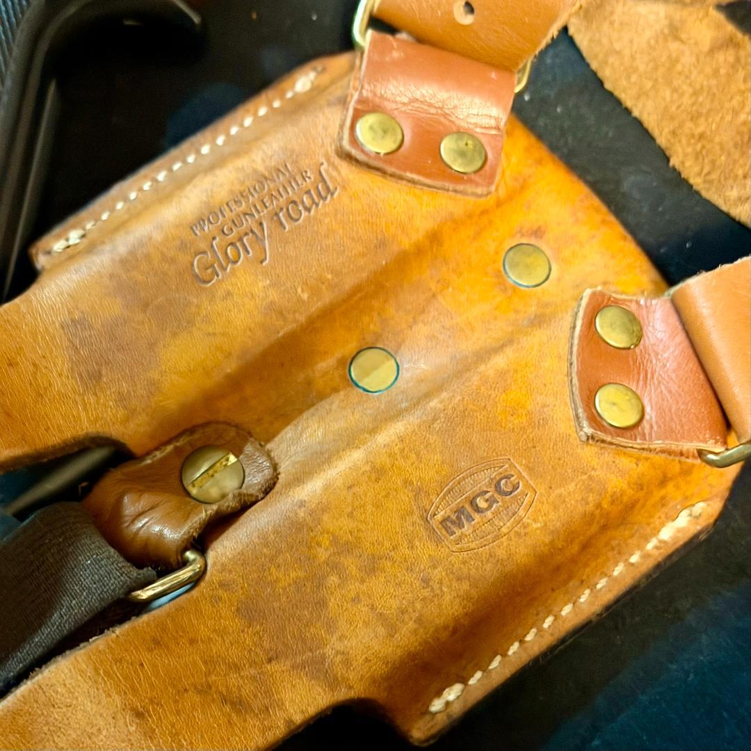 整備済 MGC Glory road VICE 革製ショルダーホルスター