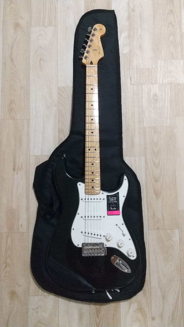 【週末限定】Fender　Player　Series　Stratocaster