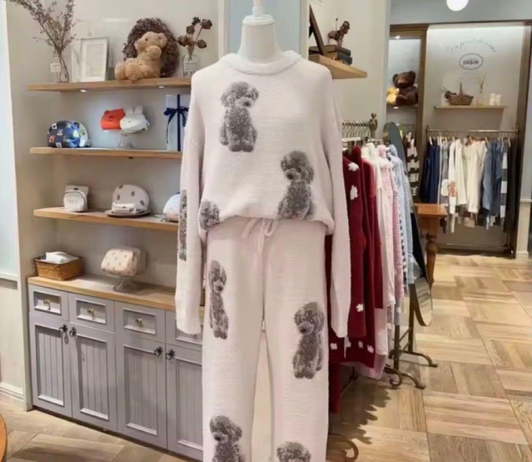 新品！トイプードルプルオーバーふわもこ上下セット⭐︎ピンク