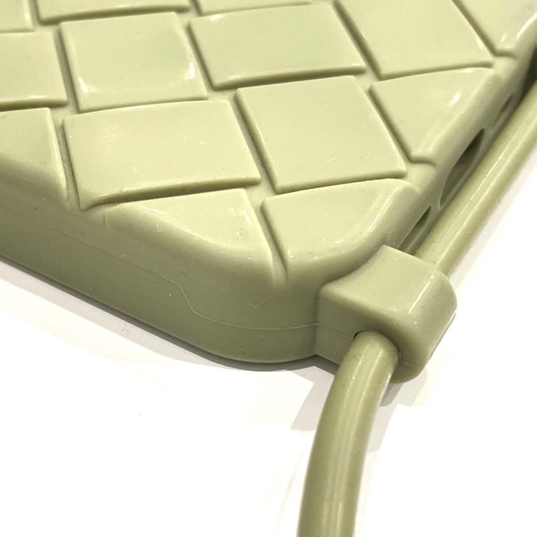 Y2505-144【美品】ボッテガヴェネタ スマホショルダー ライトグリーン